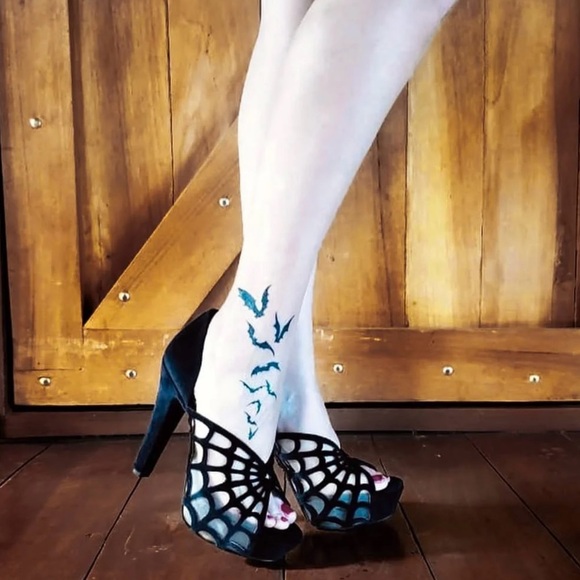 Black and Red Mesh Spiderweb Goth Witchy Platform Heel - Picture 2 of 10